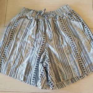 Sound/Style Beau Dawson Women's Shorts Size Large